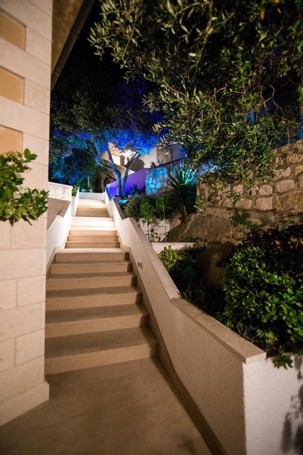 Accommodation Triton Lastovo Exterior photo