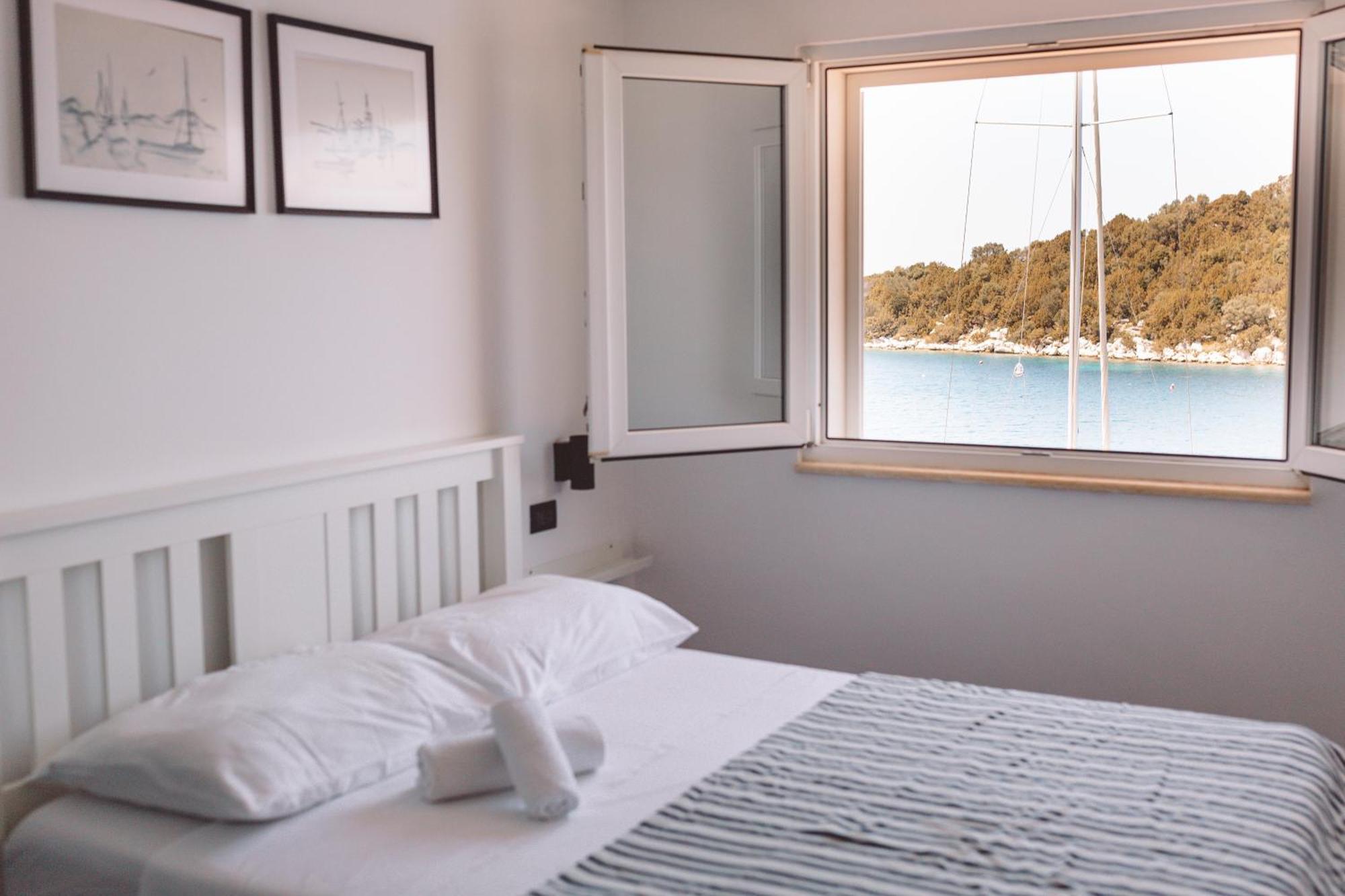 Accommodation Triton Lastovo Exterior photo